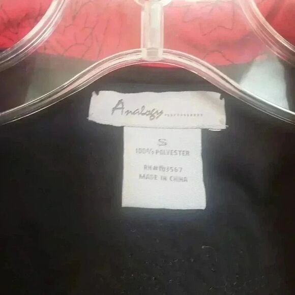 Analogy Women’s Red w/Black Embroidered Jacket - Picture 9 of 12